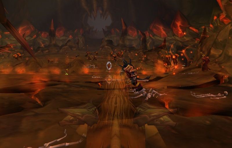 [Image: Onyxia_gv2phase3whelps.jpg]